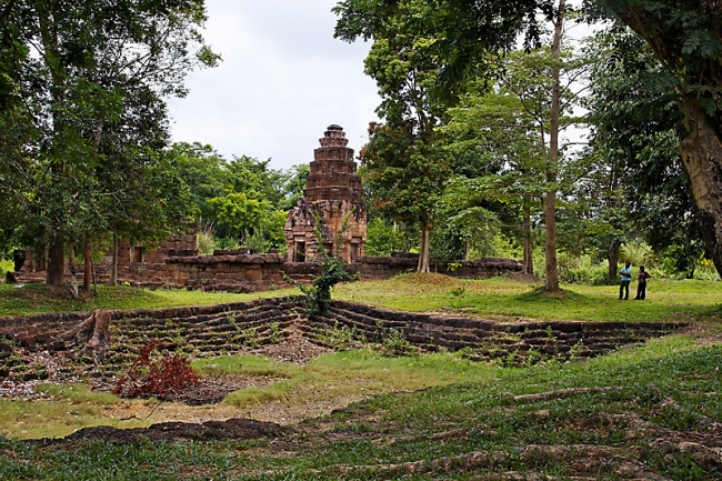 26-Prasat Ta Muen Toch-005